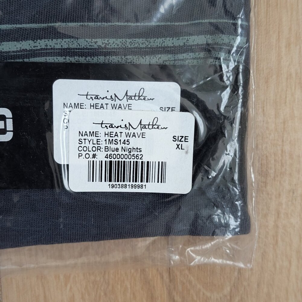 NWT TravisMathew Heat Wave Tee Blue Nights XL - Picture 5 of 6